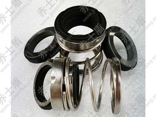 UU4703�Cе��